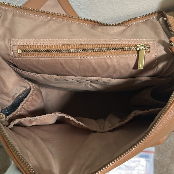 Freshly Picked - full size Tan Leather Backpack - Picture 6 of 6